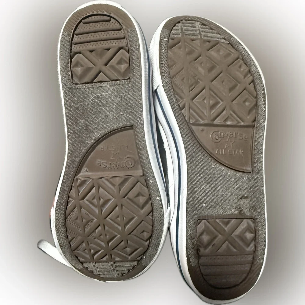 CHUCK TAYLOR ALL STAR